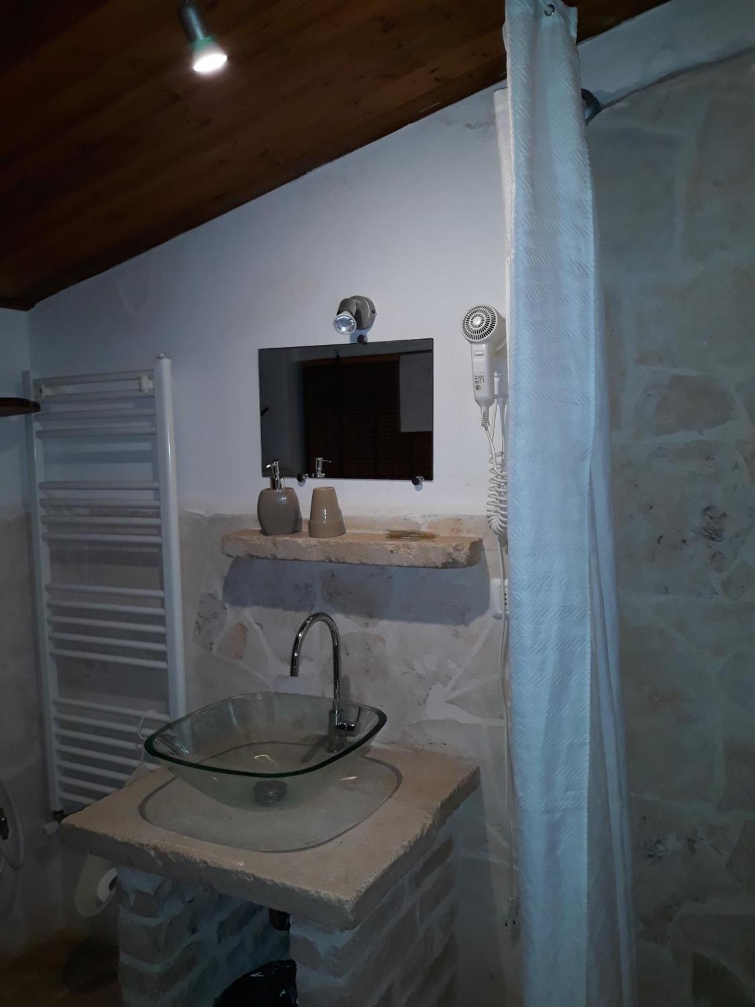Fontana Vecchia B&B กัสเตลลานา กรอตเต ภายนอก รูปภาพ