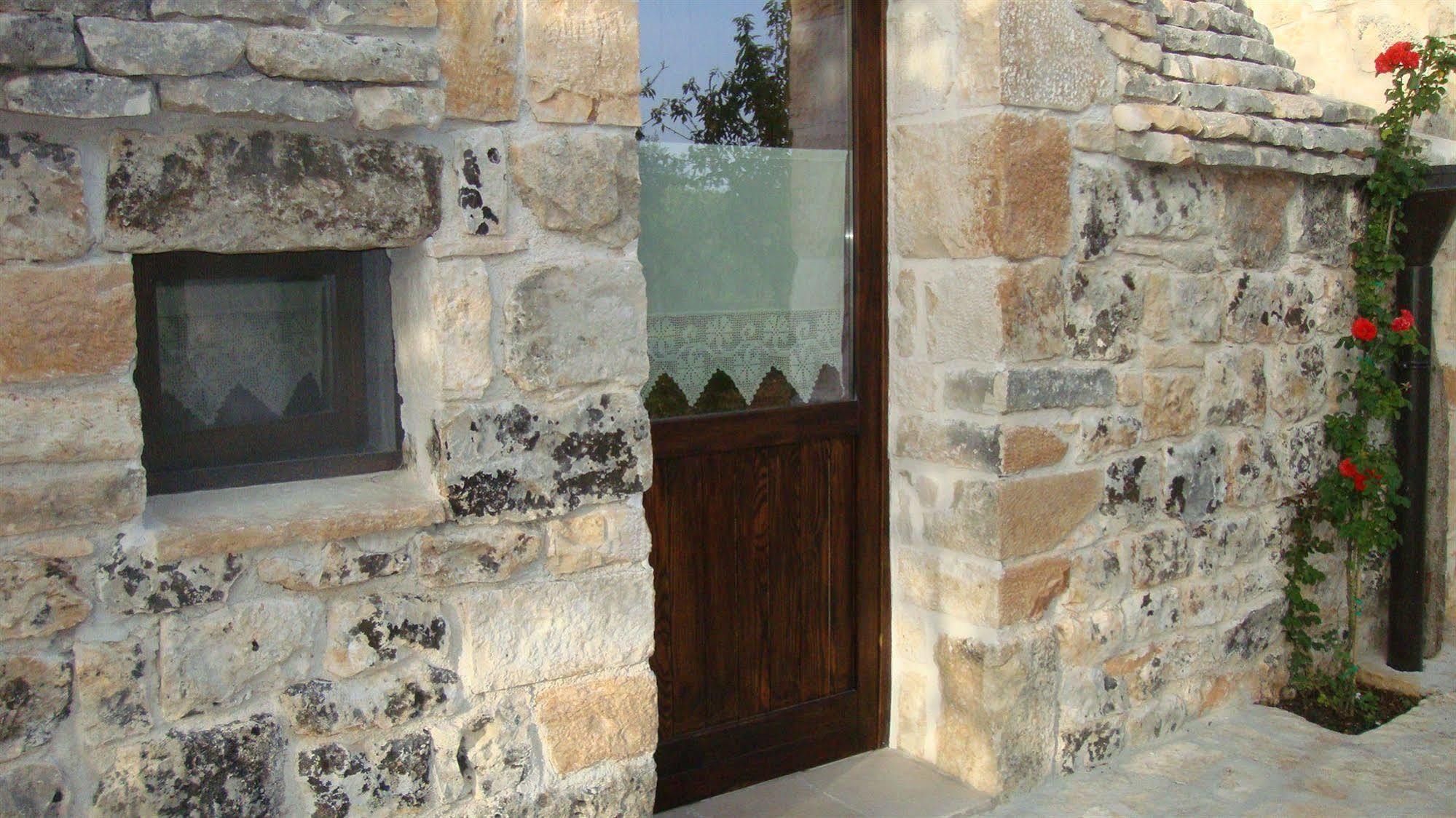 Fontana Vecchia B&B กัสเตลลานา กรอตเต ภายนอก รูปภาพ